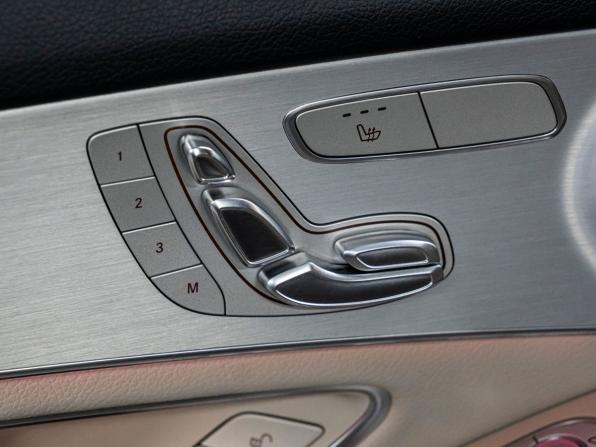 Mercedes-Benz GLC Coupe I (C253) Рестайлинг с пробегом 2021 года, цена 5 799 000 рублей, 33411 км, внедорожник, Автокод Объявления