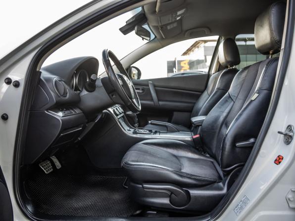 Mazda 6 II (GH) Рестайлинг с пробегом 2011 года, цена 928 000 рублей, 214638 км, седан, Автокод Объявления