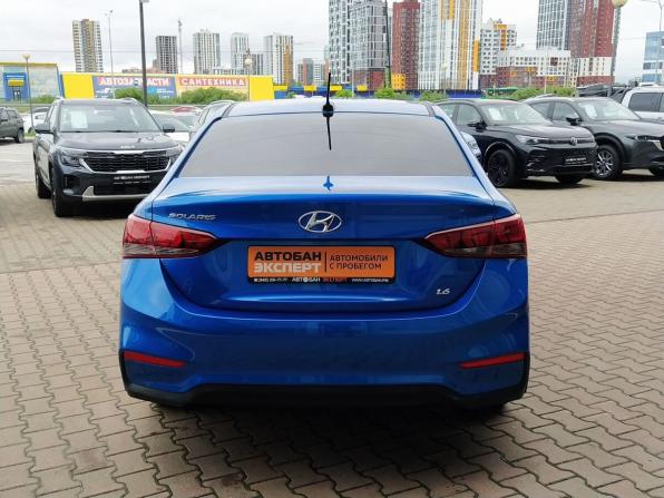 Hyundai Solaris II с пробегом 2017 года, цена 1 014 000 рублей, 171000 км, седан, Автокод Объявления