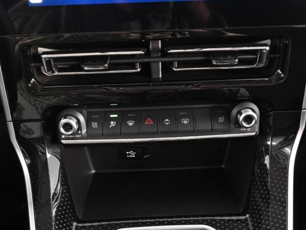 Haval M6 II с пробегом 2025 года, цена 2 049 000 рублей, 4252 км, внедорожник, Автокод Объявления