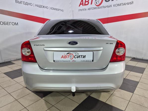 Ford Focus II Рестайлинг с пробегом 2010 года, цена 683 000 рублей, 215600 км, седан, Автокод Объявления