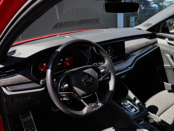 Skoda Octavia RS IV с пробегом 2022 года, цена 5 300 000 рублей, 48947 км, лифтбек, Автокод Объявления