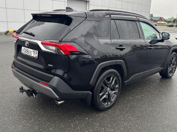 Toyota RAV4 V (XA50) с пробегом 2020 года, цена 2 859 000 рублей, 162560 км, внедорожник, Автокод Объявления