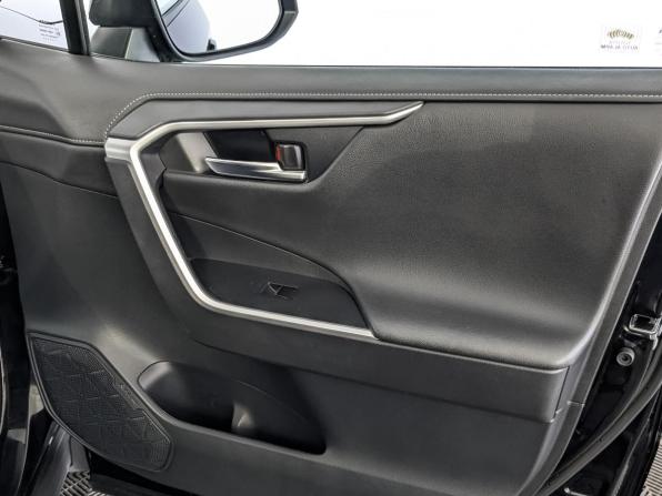 Toyota RAV4 V (XA50) с пробегом 2022 года, цена 4 020 000 рублей, 83842 км, внедорожник, Автокод Объявления