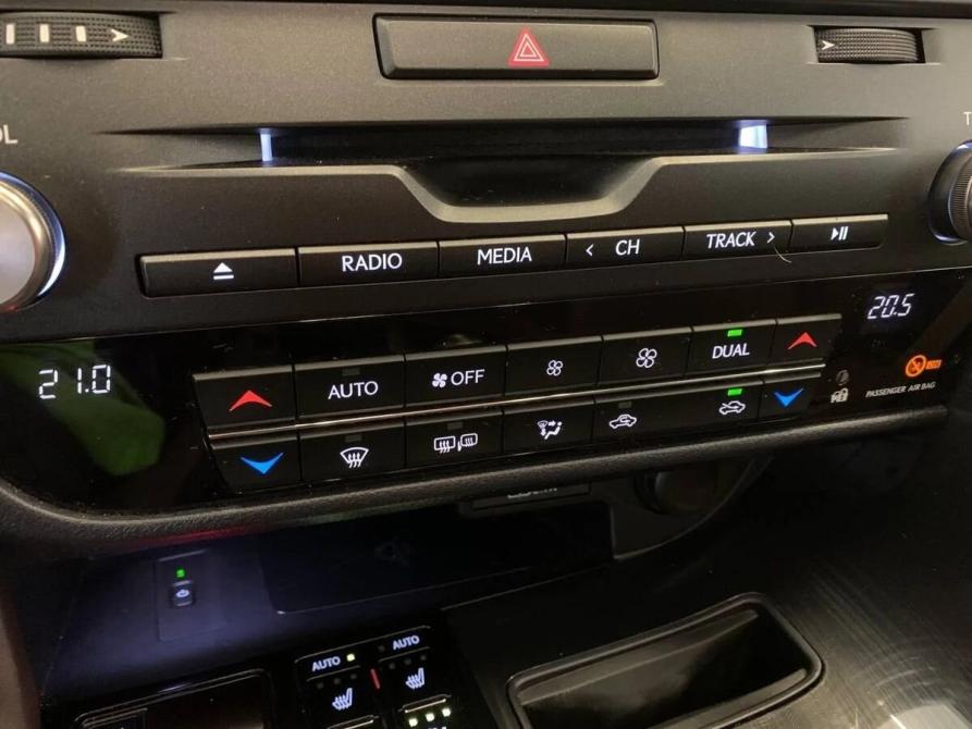 Lexus RX IV Рестайлинг Челябинск  - изображение 25