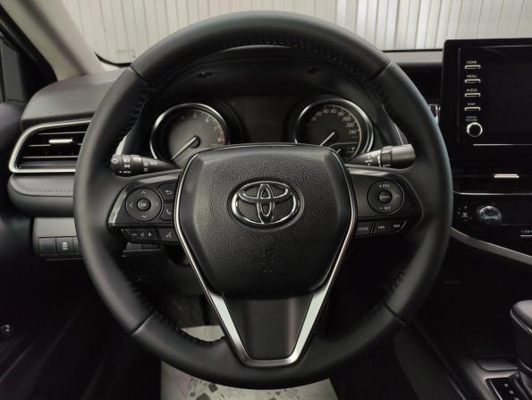 Toyota Camry VIII (XV70) Рестайлинг с пробегом 2021 года, цена 2 550 000 рублей, 89309 км, седан, Автокод Объявления