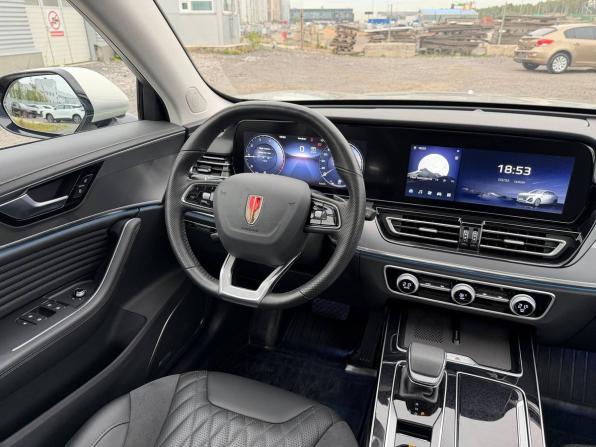 Hongqi HS5 I Рестайлинг с пробегом 2024 года, цена 3 295 000 рублей, 2667 км, внедорожник, Автокод Объявления
