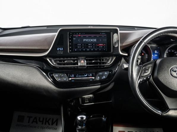 Toyota C-HR I с пробегом 2017 года, цена 1 850 000 рублей, 120030 км, внедорожник, Автокод Объявления