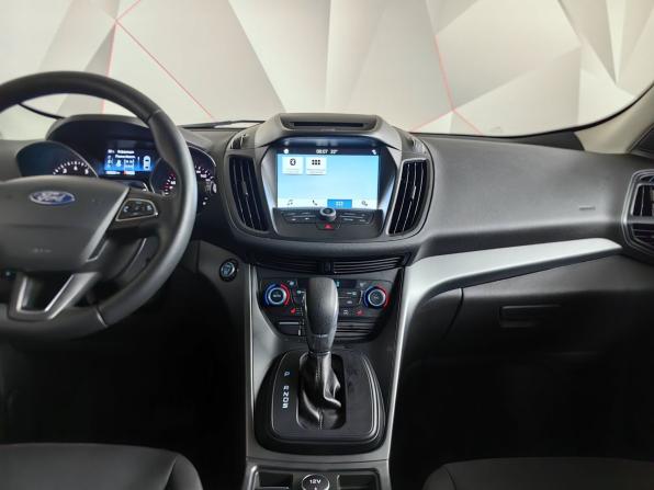 Ford Kuga II Рестайлинг с пробегом 2018 года, цена 1 898 000 рублей, 59021 км, внедорожник, Автокод Объявления