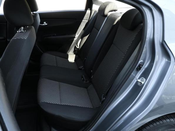 Kia Rio IV с пробегом 2018 года, цена 1 279 000 рублей, 123737 км, седан, Автокод Объявления