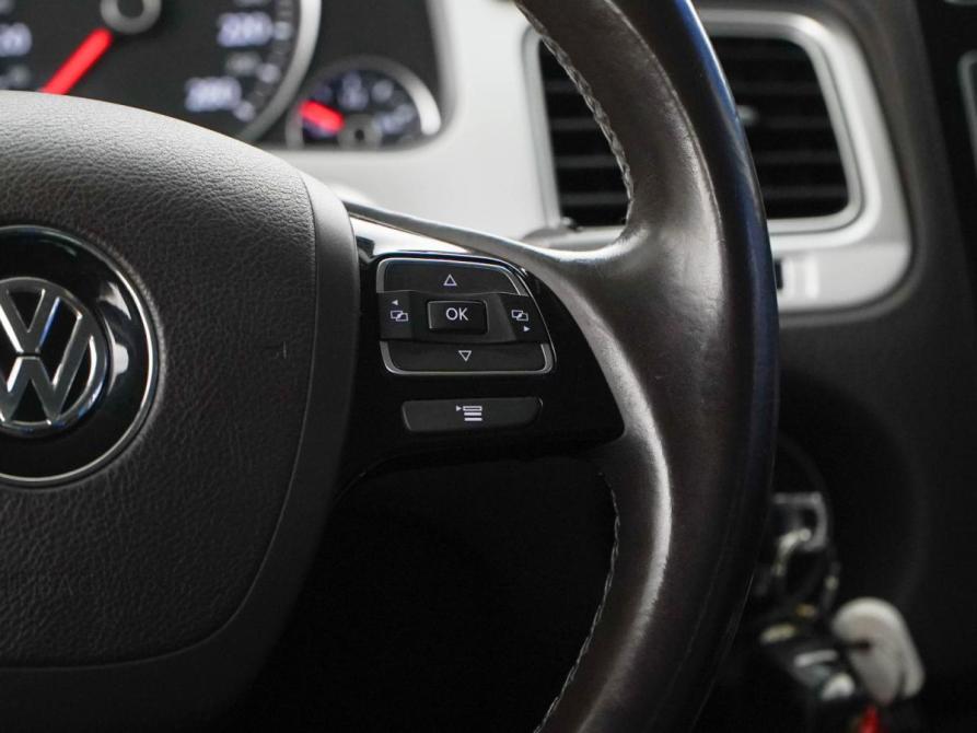 Volkswagen Touareg II Рестайлинг Москва  - изображение 13
