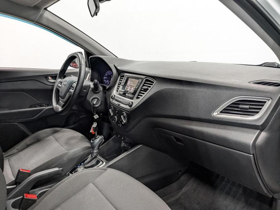 Hyundai Solaris II Санкт-Петербург  - изображение 13