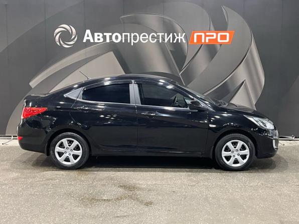 Hyundai Solaris I с пробегом 2013 года, цена 680 000 рублей, 230092 км, седан, Автокод Объявления