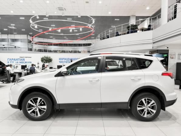 Toyota RAV4 IV (XA40) Рестайлинг с пробегом 2016 года, цена 2 290 000 рублей, 102200 км, внедорожник, Автокод Объявления