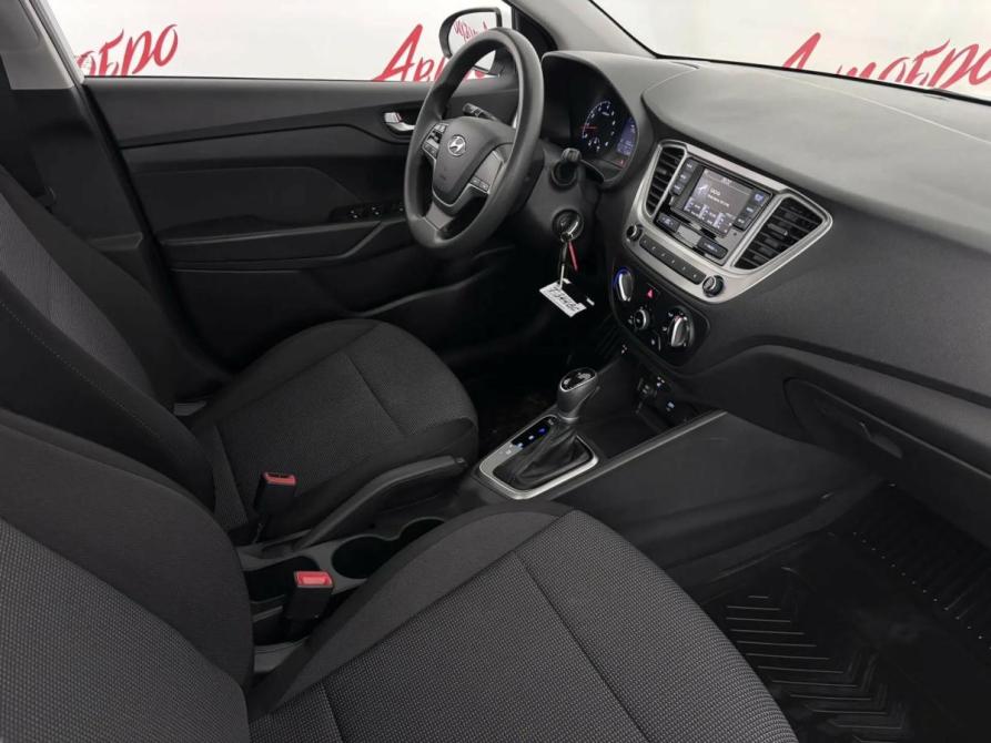 Hyundai Solaris II Рестайлинг Псков  - изображение 12
