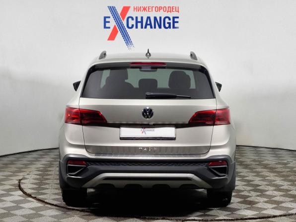 Volkswagen Taos I с пробегом 2021 года, цена 2 719 000 рублей, 63232 км, внедорожник, Автокод Объявления