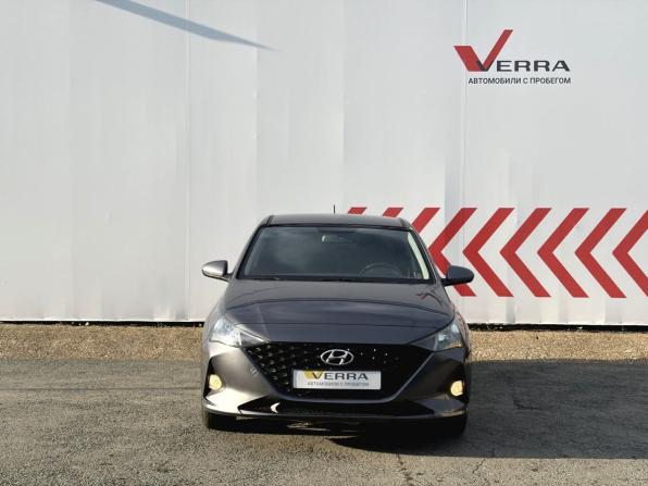 Hyundai Solaris II Рестайлинг с пробегом 2021 года, цена 1 740 000 рублей, 34474 км, седан, Автокод Объявления