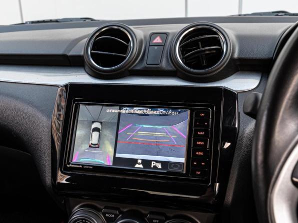 Suzuki Swift V с пробегом 2020 года, цена 1 345 000 рублей, 41323 км, хэтчбек, Автокод Объявления