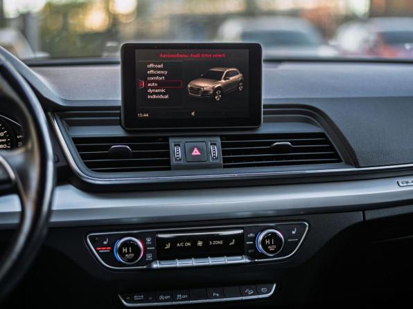 Audi Q5 II (FY) с пробегом 2018 года, цена 2 222 000 рублей, 220095 км, внедорожник, Автокод Объявления