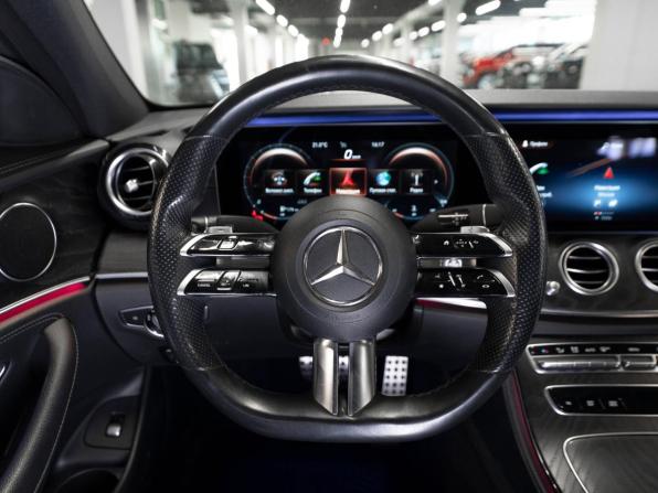 Mercedes-Benz E-Класс V (W213 S213 C238) Рестайлинг с пробегом 2021 года, цена 3 540 000 рублей, 165811 км, седан, Автокод Объявления