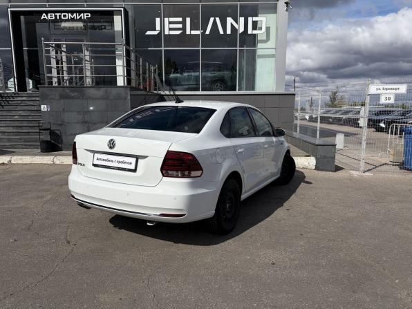 Volkswagen Polo V Рестайлинг с пробегом 2018 года, цена 1 490 000 рублей, 99250 км, седан, Автокод Объявления