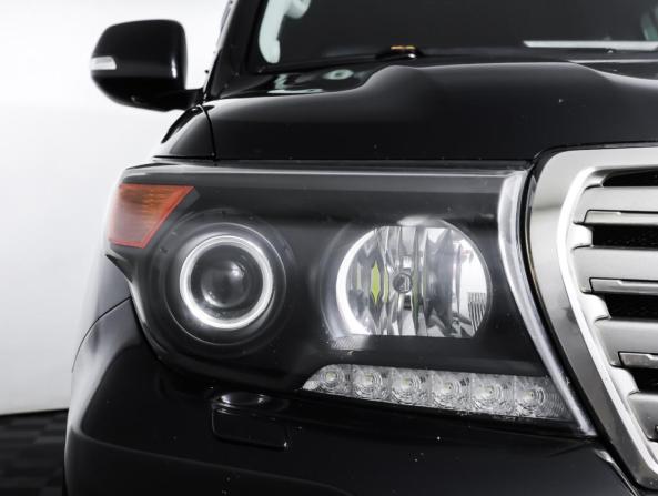 Toyota Land Cruiser 200 Series Рестайлинг 1 с пробегом 2012 года, цена 3 590 000 рублей, 204177 км, внедорожник, Автокод Объявления
