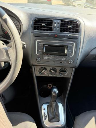 Volkswagen Polo V Рестайлинг с пробегом 2017 года, цена 855 000 рублей, 210848 км, седан, Автокод Объявления