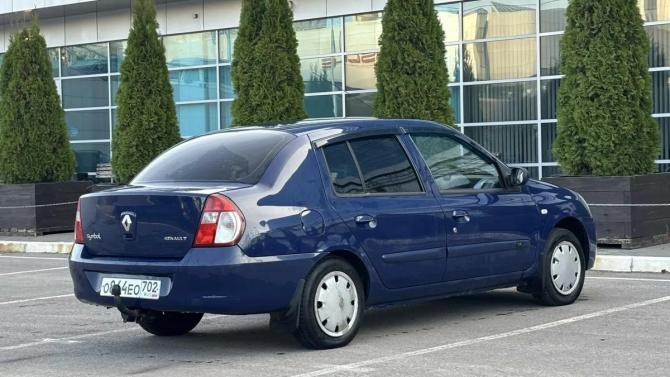Renault Symbol I Рестайлинг 2 с пробегом 2006 года, цена 370 000 рублей, 260274 км, седан, Автокод Объявления