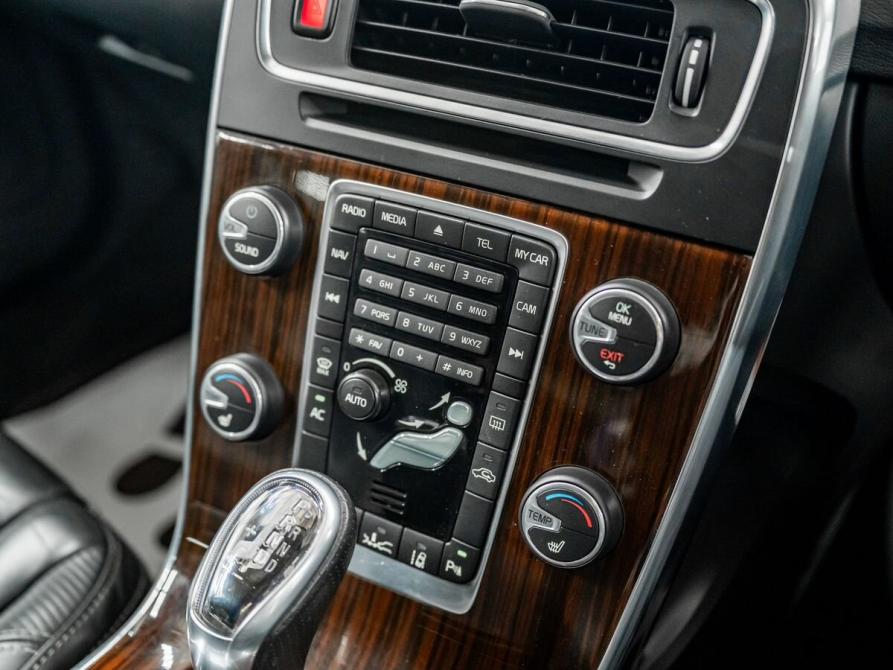 Volvo V60 I Красноярск  - изображение 14