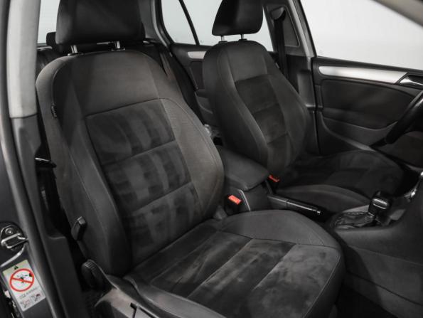 Volkswagen Golf VI с пробегом 2009 года, цена 449 000 рублей, 320370 км, хэтчбек, Автокод Объявления