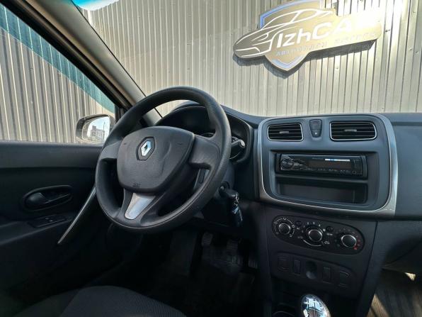 Renault Logan II с пробегом 2015 года, цена 649 000 рублей, 152000 км, седан, Автокод Объявления