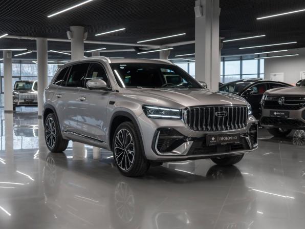 Geely Monjaro I Рестайлинг 2 с пробегом 2025 года, цена 4 030 000 рублей, 25 км, внедорожник, Автокод Объявления