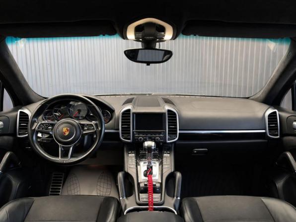 Porsche Cayenne II (958) с пробегом 2012 года, цена 2 347 000 рублей, 219948 км, внедорожник, Автокод Объявления