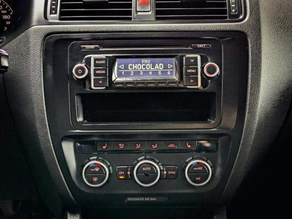 Volkswagen Jetta VI с пробегом 2013 года, цена 849 900 рублей, 294000 км, седан, Автокод Объявления