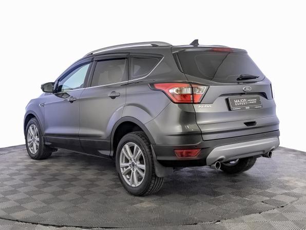 Ford Kuga II Рестайлинг с пробегом 2018 года, цена 1 850 000 рублей, 82753 км, внедорожник, Автокод Объявления