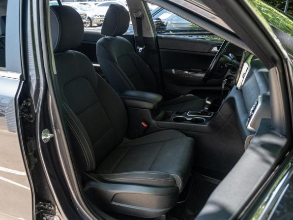 Kia Sportage IV Рестайлинг с пробегом 2018 года, цена 2 050 000 рублей, 146073 км, внедорожник, Автокод Объявления
