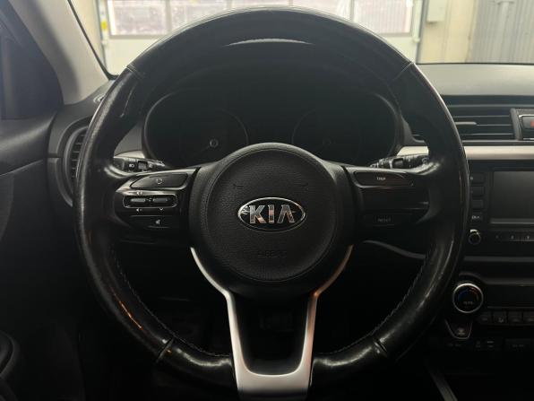 Kia Rio IV с пробегом 2017 года, цена 1 485 000 рублей, 98664 км, хэтчбек, Автокод Объявления