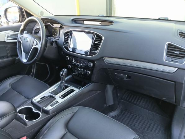 Geely Emgrand X7 I Рестайлинг 2 с пробегом 2019 года, цена 1 245 000 рублей, 153894 км, внедорожник, Автокод Объявления