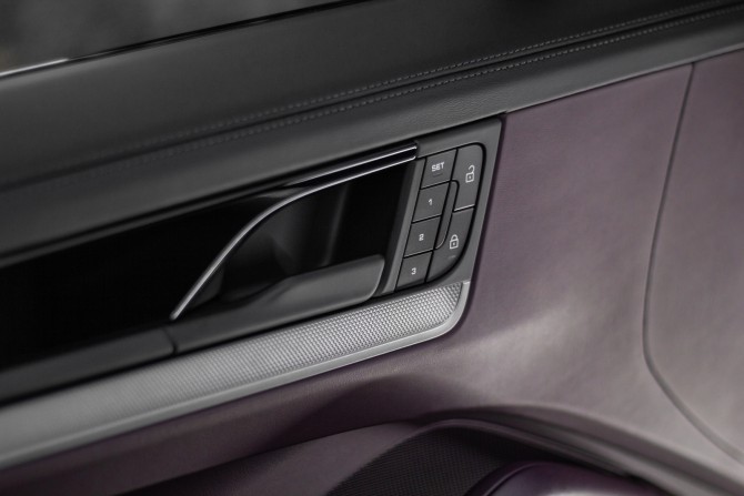 Новый Porsche Cayenne III Рестайлинг 2024 года, цена 23 951 200 рублей, внедорожник, Автокод Объявления
