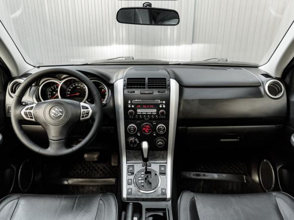 Suzuki Grand Vitara II Рестайлинг с пробегом 2011 года, цена 1 100 000 рублей, 165621 км, внедорожник, Автокод Объявления