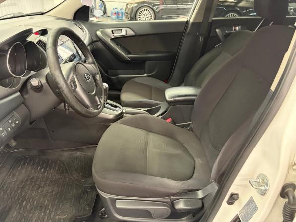 Kia Cerato II с пробегом 2010 года, цена 857 000 рублей, 231545 км, седан, Автокод Объявления