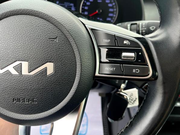 Kia Cerato IV Рестайлинг с пробегом 2021 года, цена 2 398 000 рублей, 55667 км, седан, Автокод Объявления