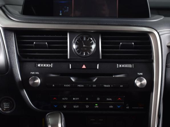 Lexus RX IV Рестайлинг с пробегом 2019 года, цена 4 589 995 рублей, 154879 км, внедорожник, Автокод Объявления
