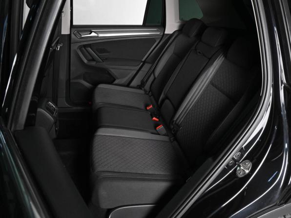 Volkswagen Tiguan II с пробегом 2017 года, цена 2 755 000 рублей, 172068 км, внедорожник, Автокод Объявления
