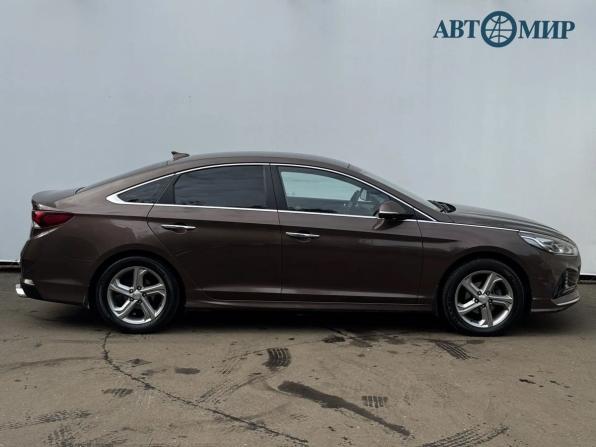 Hyundai Sonata VII (LF) Рестайлинг с пробегом 2017 года, цена 1 775 000 рублей, 125048 км, седан, Автокод Объявления