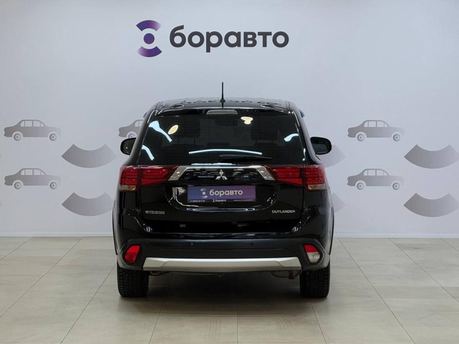 Mitsubishi Outlander III Рестайлинг 2 Ставрополь  - изображение 4