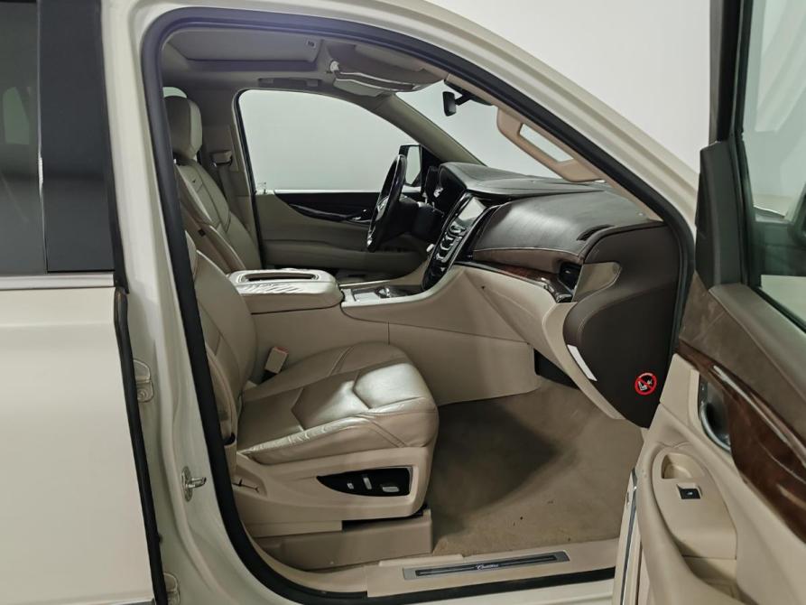 Cadillac Escalade IV Москва  - изображение 18