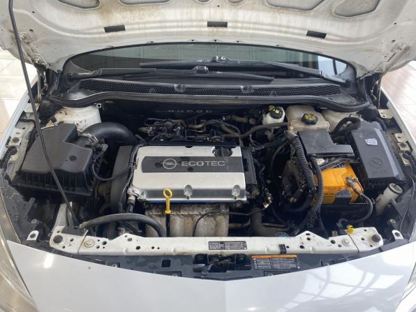 Opel Astra J с пробегом 2011 года, цена 590 000 рублей, 155568 км, хэтчбек, Автокод Объявления