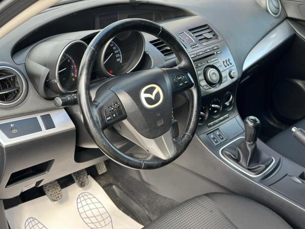 Mazda 3 II (BL) Рестайлинг с пробегом 2011 года, цена 799 000 рублей, 207070 км, седан, Автокод Объявления