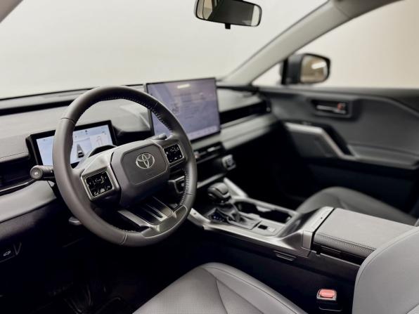 Toyota RAV4 VI (XA60) с пробегом 2026 года, цена 4 350 000 рублей, 16 км, внедорожник, Автокод Объявления